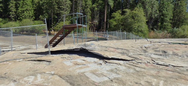 Illustration for article titled Watch A Slab Of The Sierra Nevadas Literally Shed Its Skin